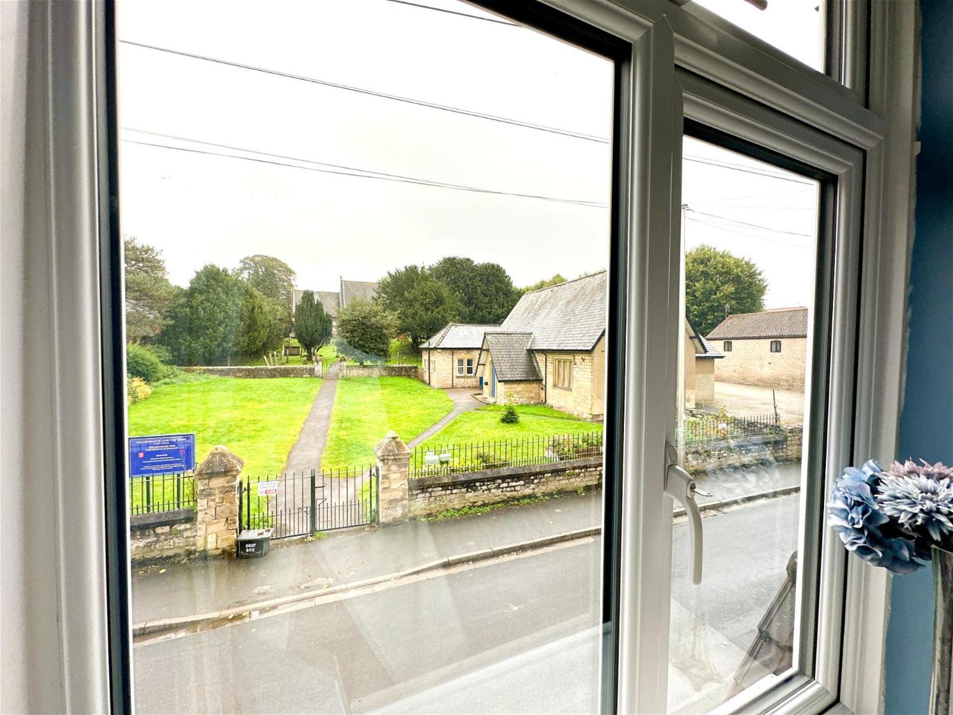 Country Cottage With Church View And Fireplace Near Leeds & York Exteriör bild